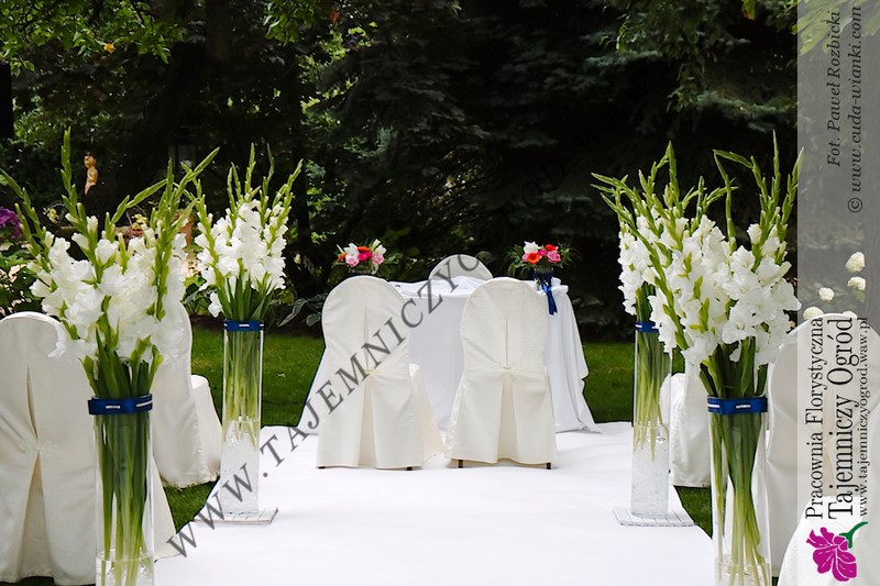 Julia Szymczuk Rozbicka, Tajemniczy Ogród W-wa dekoracja krzeseł na ślub dekoracja krzeseł Pary Młodej krzesła na ślub inspiracje trendy 
