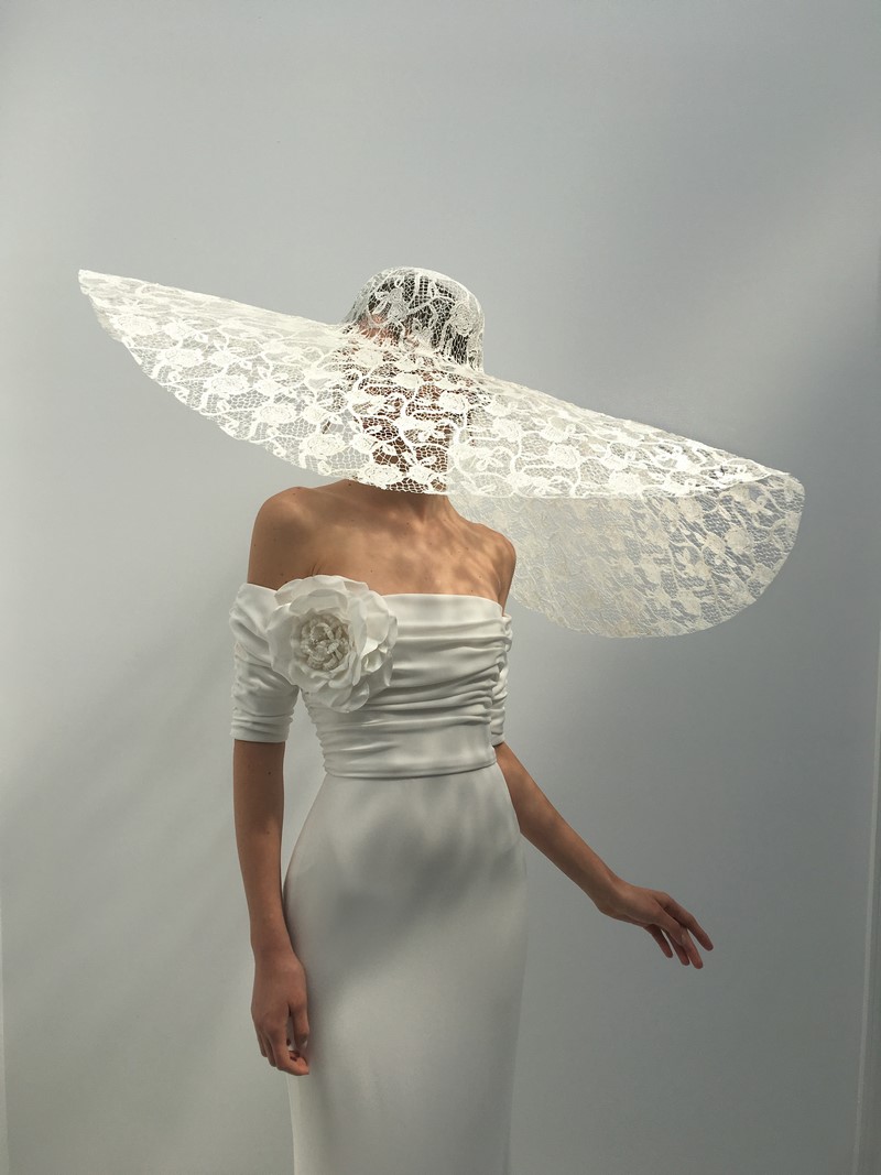 suknia ślubna ślub wesele wedding dress Alon Livne Izraelskie koronki projektant kolekcja 2019 New York Bridal Fashion Week inspiracje suknia ślubna suknia na ślub 