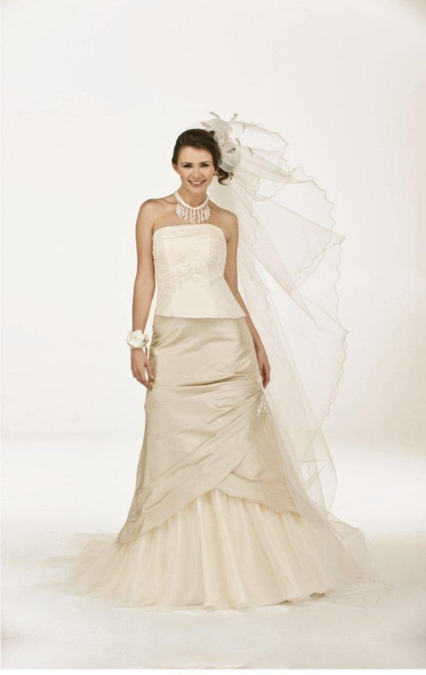 Suknia ślubna 2012, Pronuptia Paris, model Taffetas