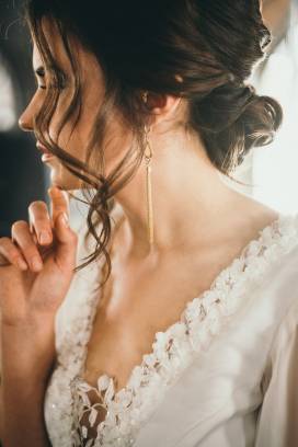 Minimalizm w biżuterii ślubnej - propozycje na sezon 2019 od Hoszka Biżuteria